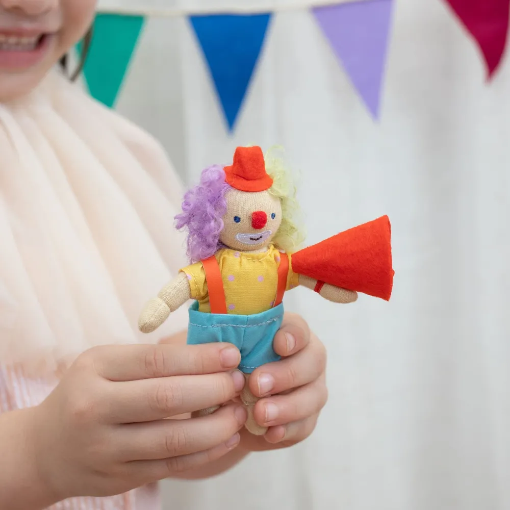 Olli Ella Indoor Play|Small World Play|Holdie Circus Folk - Confetti the Clown