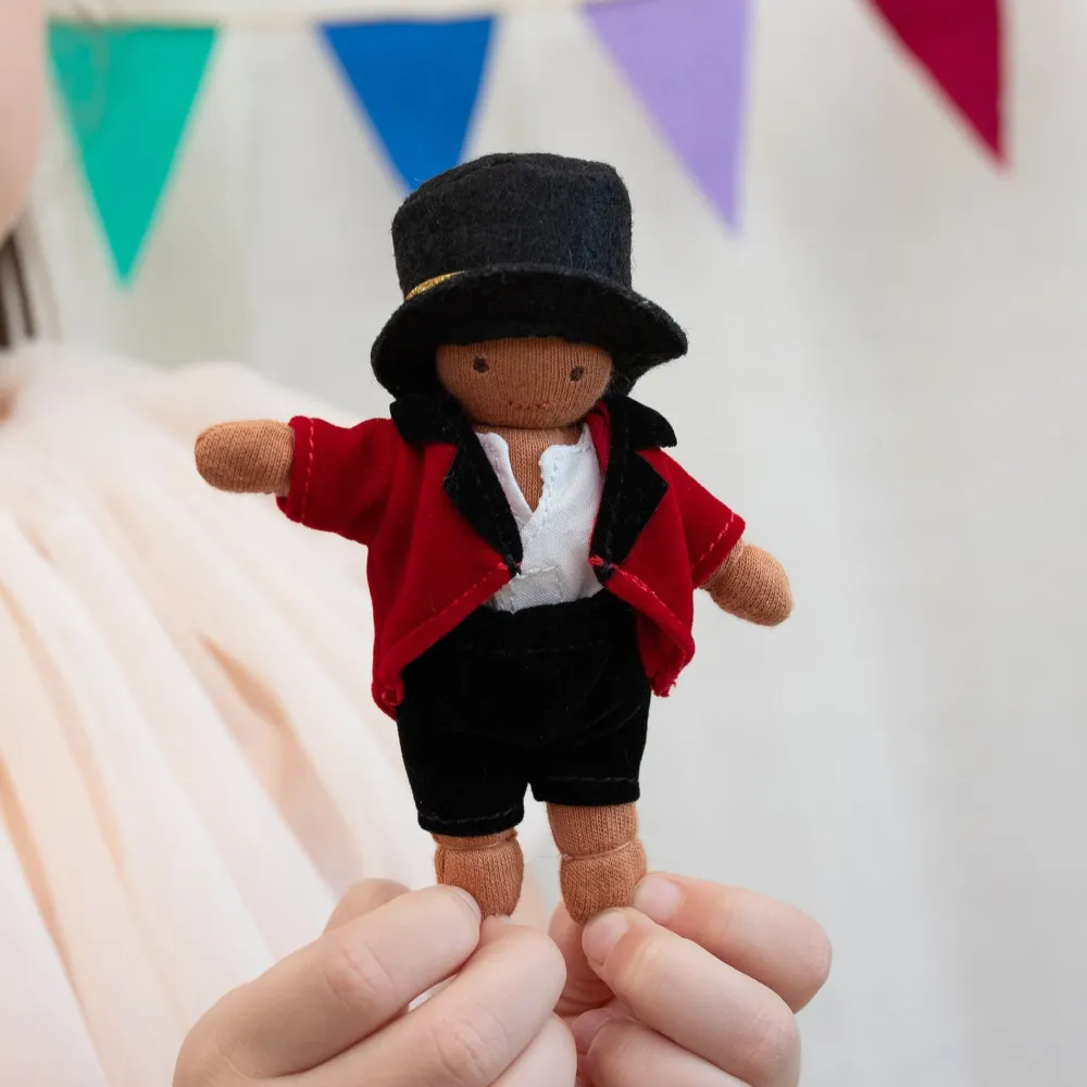 Olli Ella Indoor Play|Small World Play|Holdie Circus Folk - Rolando the Ringleader