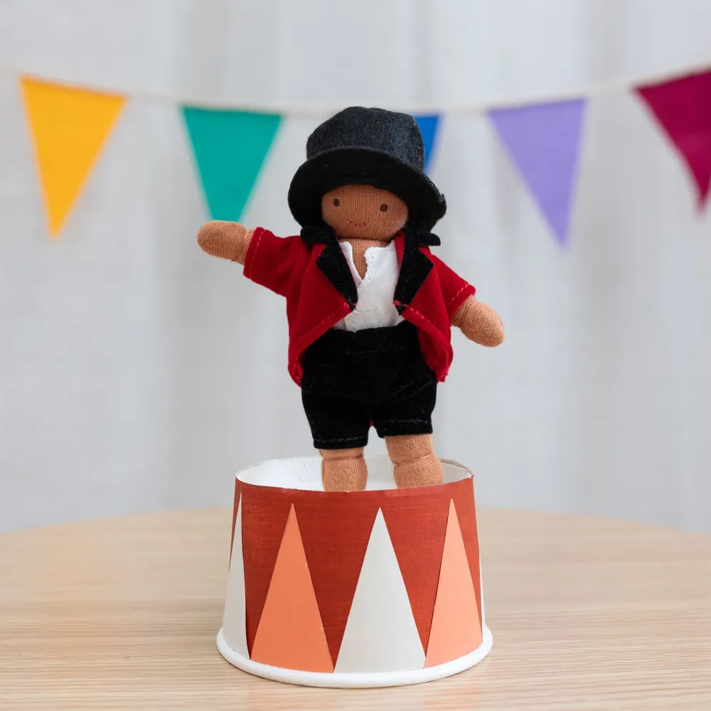 Olli Ella Indoor Play|Small World Play|Holdie Circus Folk - Rolando the Ringleader