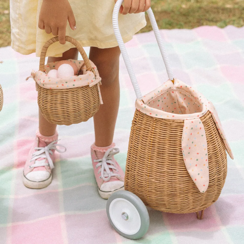 Olli Ella Outdoor Play|Rattan Bunny Luggy with Lining - Gumdrop
